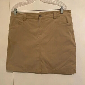 Eddie Bauer Excursion Active Wear Women’s Beige Skort Skirt Size 12,